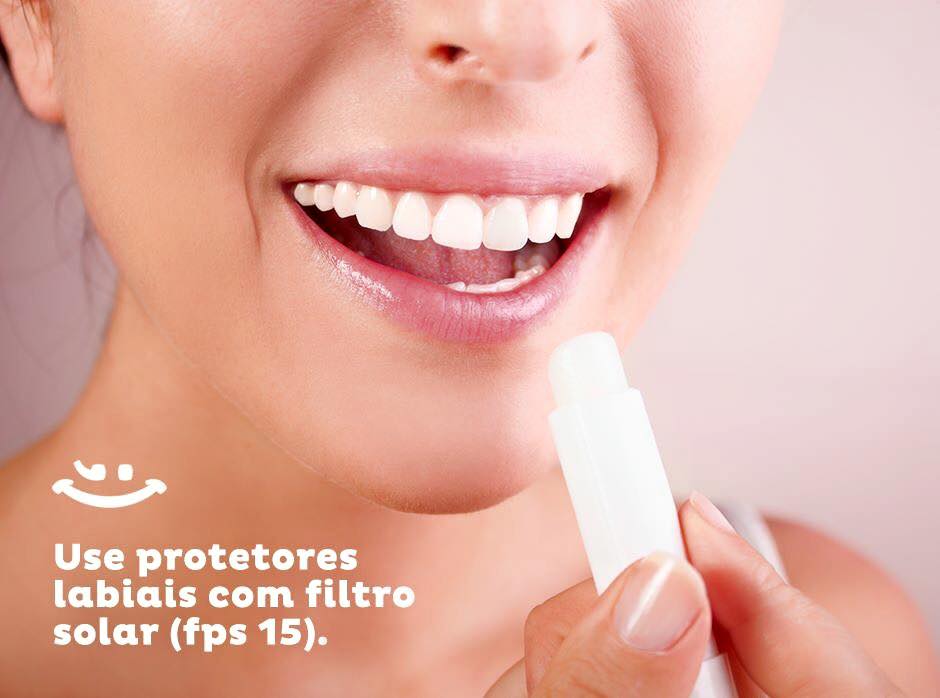 Use protetor labial com filtro solar todos os dias - Dicas Odonto